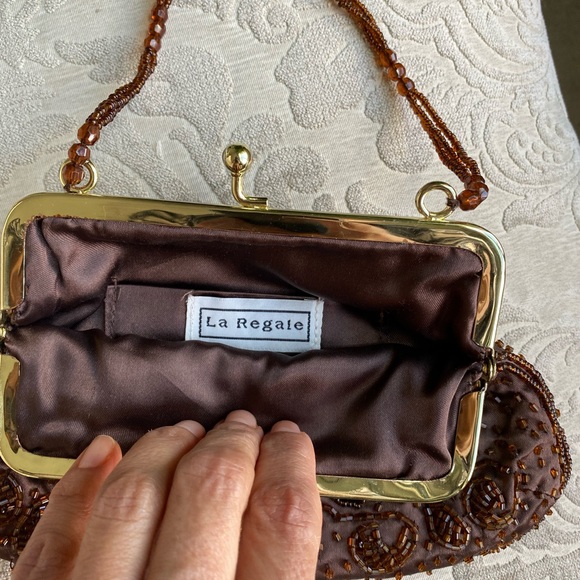 La Regale Vintage Brown Beaded Small Purse - Picture 5 of 7